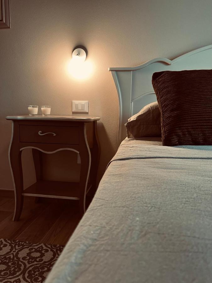 B&B Il Vecchio Molino Quercianella Eksteriør billede